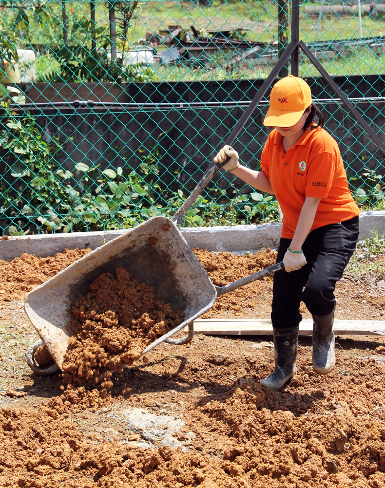 2015_April-11_Back-to-Habitat's-Borneo-Blitz-Build-Site!-(4)