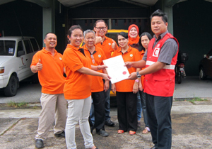 PPES Works donates to MRCS Kuching