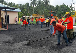 Gotong-royong at Masjid Kpg Selangkin