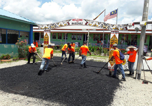 Rumah Bihai’s road gets tar-sealed