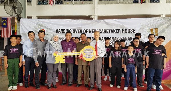 CMS & SEDC Hand Over Caretaker House to PERKATA